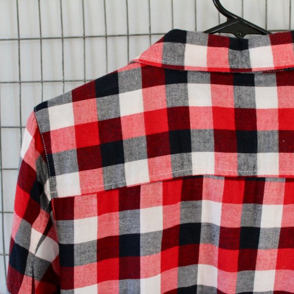 Red Women's Flannel Long Sleeve - Picture 8 of 9